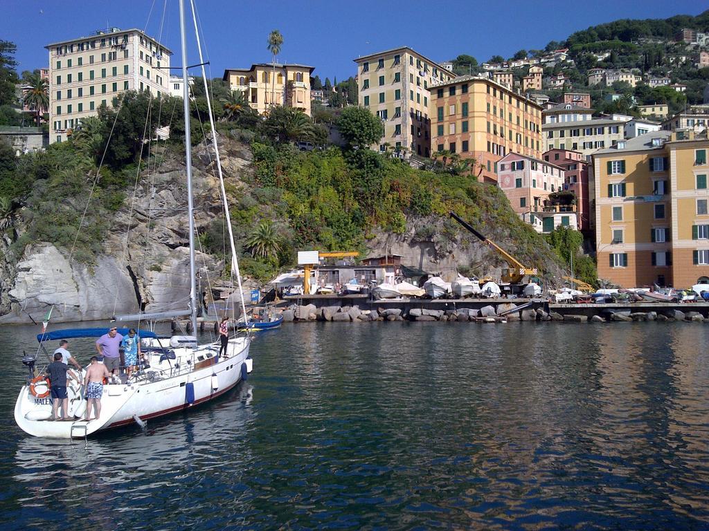 Al Piccolo Scoglio - Room & Breakfast Camogli Exterior foto